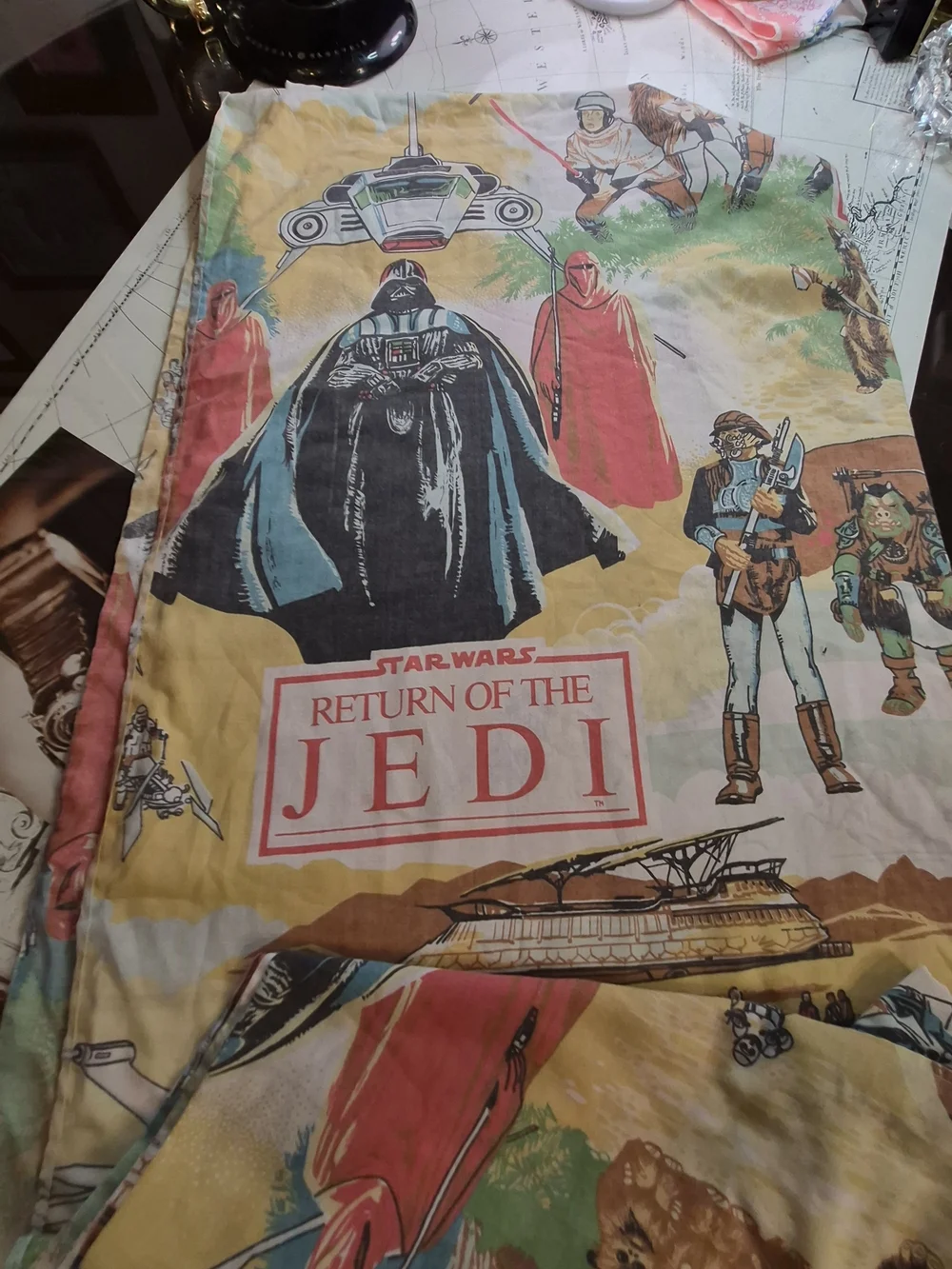 Star Wars Return of the Jedi Ewoks flat twin sheet vintage - Multicolor